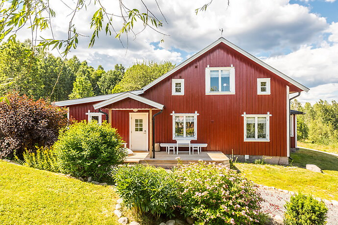Omlaggning av grusgang tradgardsanlaggning Save Hisingen